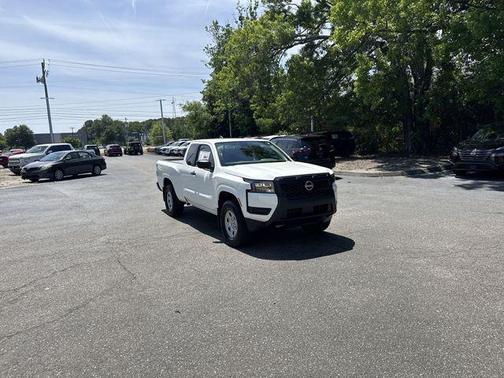 Glacier White 2026 Nissan Frontier S