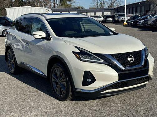 Pearl White Tricoat 2024 Nissan Murano Platinum FWD