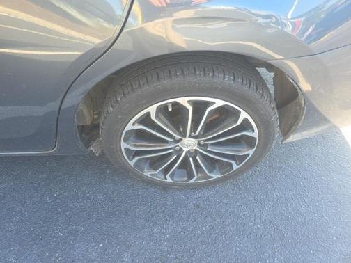 2015 Toyota Corolla S Plus