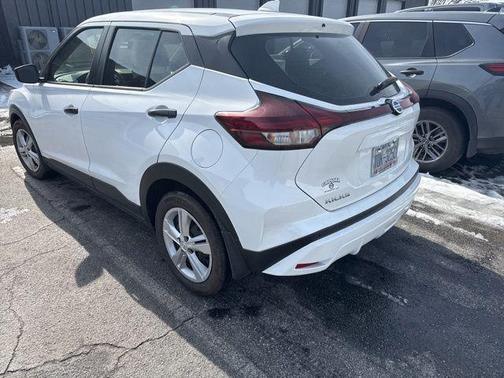2021 Nissan Kicks S