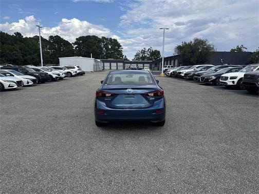 2018 Mazda Mazda3 Touring