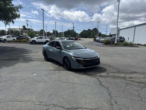 Atlantic Gray Metallic 2026 Nissan Sentra SR