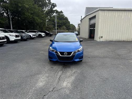 2022 Nissan Versa 1.6 S