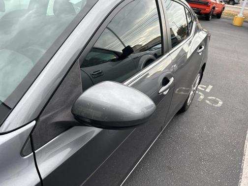 2022 Nissan Sentra S