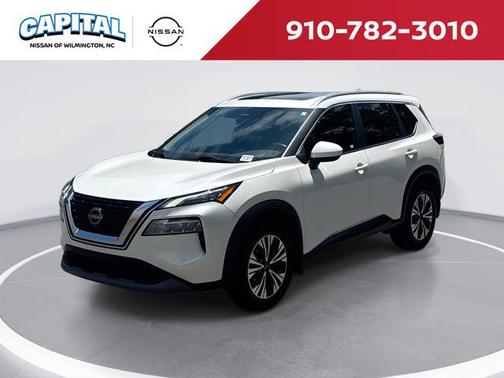 Pearl White Tricoat 2023 Nissan Rogue SV