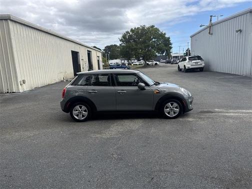 2019 MINI Hardtop Cooper