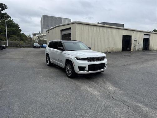 2022 Jeep Grand Cherokee L Summit