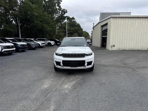 2022 Jeep Grand Cherokee L Summit