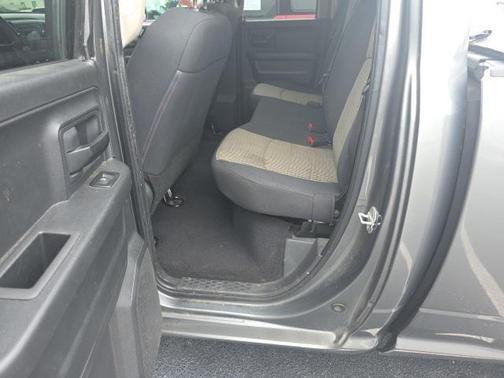2012 RAM 1500 ST