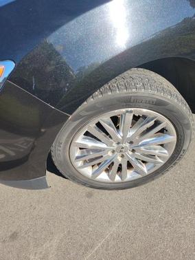 2012 Lincoln MKX Base