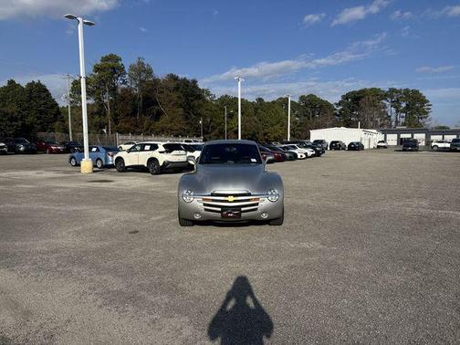 2005 Chevrolet SSR Base