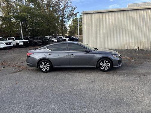 2024 Nissan Altima S FWD