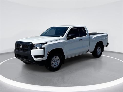 2025 Nissan Frontier S