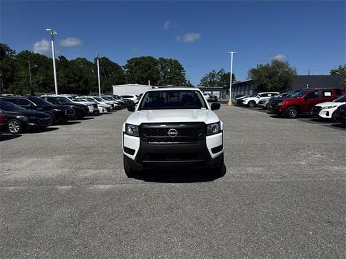 2025 Nissan Frontier S