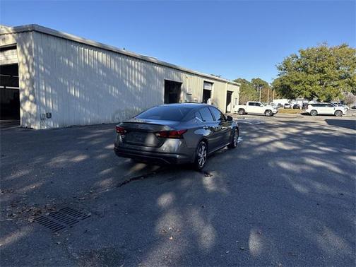 2024 Nissan Altima S FWD