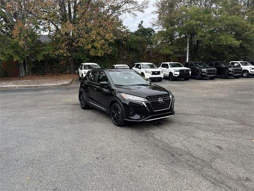 2024 Nissan Kicks SR