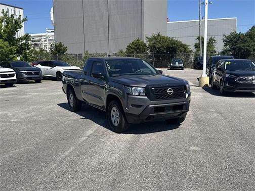 2022 Nissan Frontier S