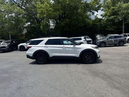 STAR WHITE MET TRI-COAT 2024 Ford Explorer ST