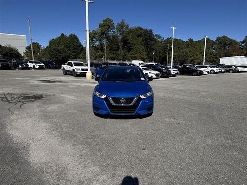 2022 Nissan Versa 1.6 S