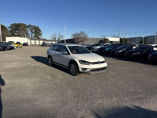 2018 Volkswagen Golf Alltrack TSI SEL
