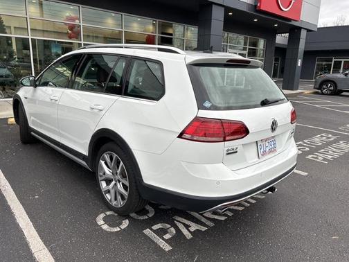2018 Volkswagen Golf Alltrack TSI SEL