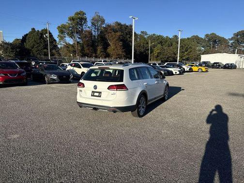 2018 Volkswagen Golf Alltrack TSI SEL