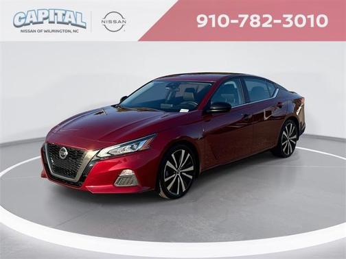 2020 Nissan Altima SR FWD