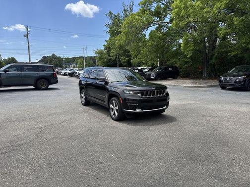 Diamond Black Crystal Pearlcoat 2021 Jeep Grand Cherokee L Limited