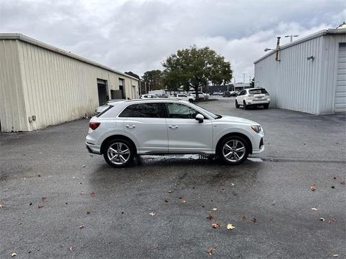 2020 Audi Q3 45 S line Premium