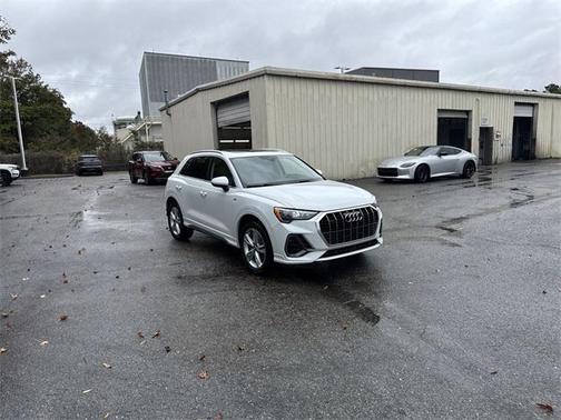 2020 Audi Q3 45 S line Premium