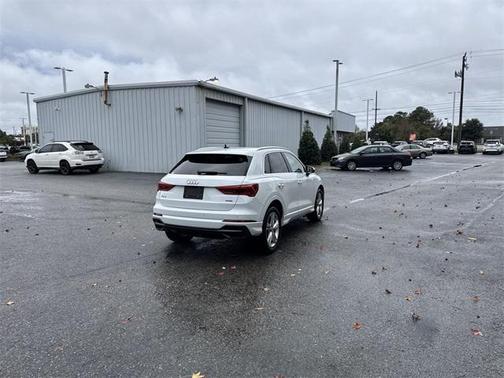 2020 Audi Q3 45 S line Premium