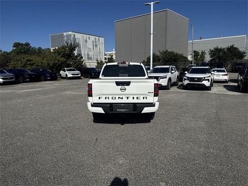 2026 Nissan Frontier SV