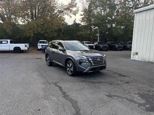 2024 Nissan Rogue SL