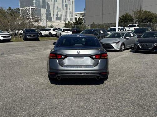2022 Nissan Altima 2.5 SV