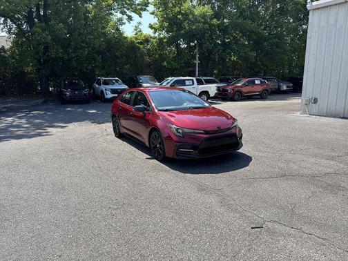 Ruby Flare Pearl 2022 Toyota Corolla SE