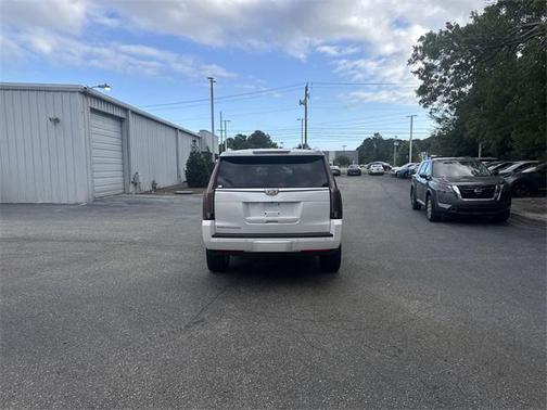 2016 Cadillac Escalade Luxury