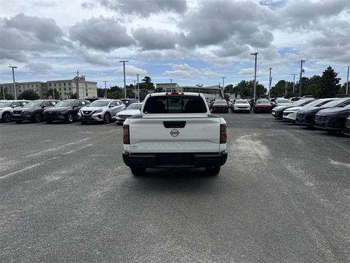 2025 Nissan Frontier S