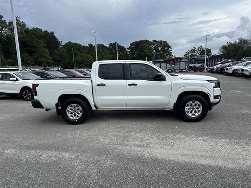 2025 Nissan Frontier S