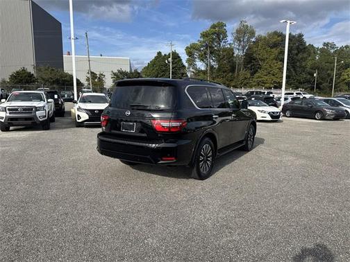 2024 Nissan Armada SL 4WD