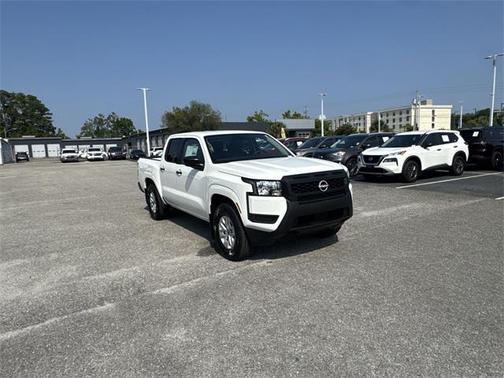 2025 Nissan Frontier S