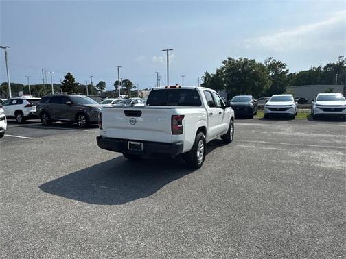 2025 Nissan Frontier S