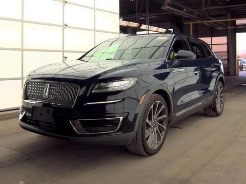 2019 Lincoln Nautilus Reserve