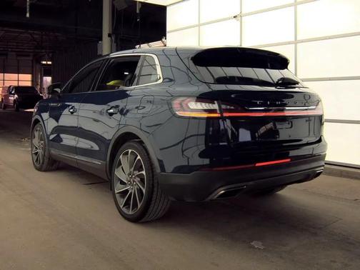 2019 Lincoln Nautilus Reserve