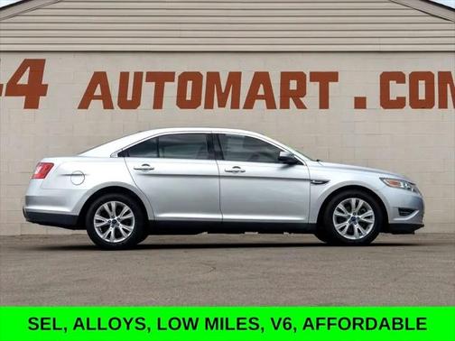 2010 Ford Taurus SEL