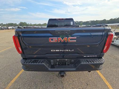 2021 GMC Sierra 2500 Denali