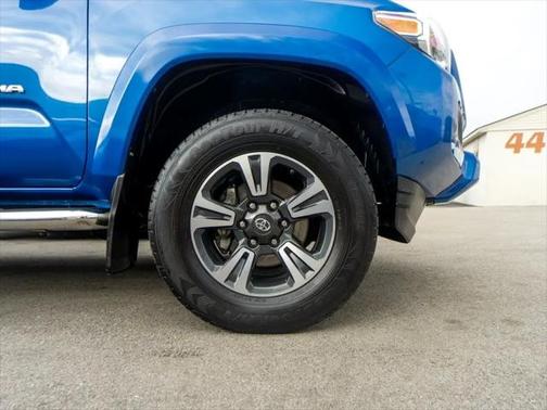 2017 Toyota Tacoma TRD Sport