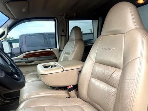 2001 Ford F-250 Lariat