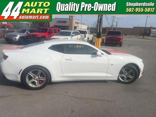 Summit White 2018 Chevrolet Camaro 1LS