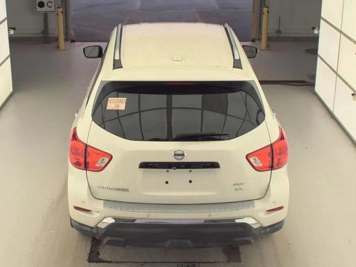 2019 Nissan Pathfinder SL