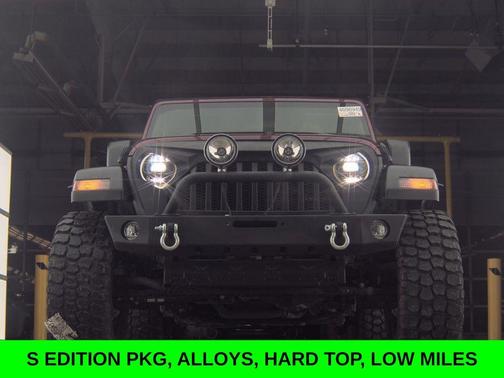 2022 Jeep Wrangler Sport S